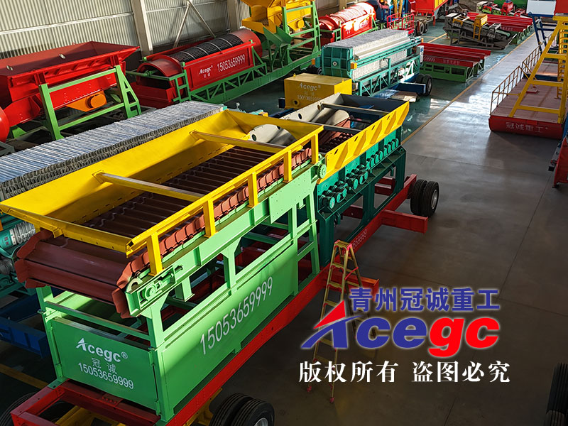 带洗选移动淘金设备